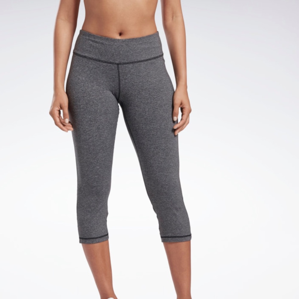 Reebok TS Lux 3/4 speedwick gray leggings.